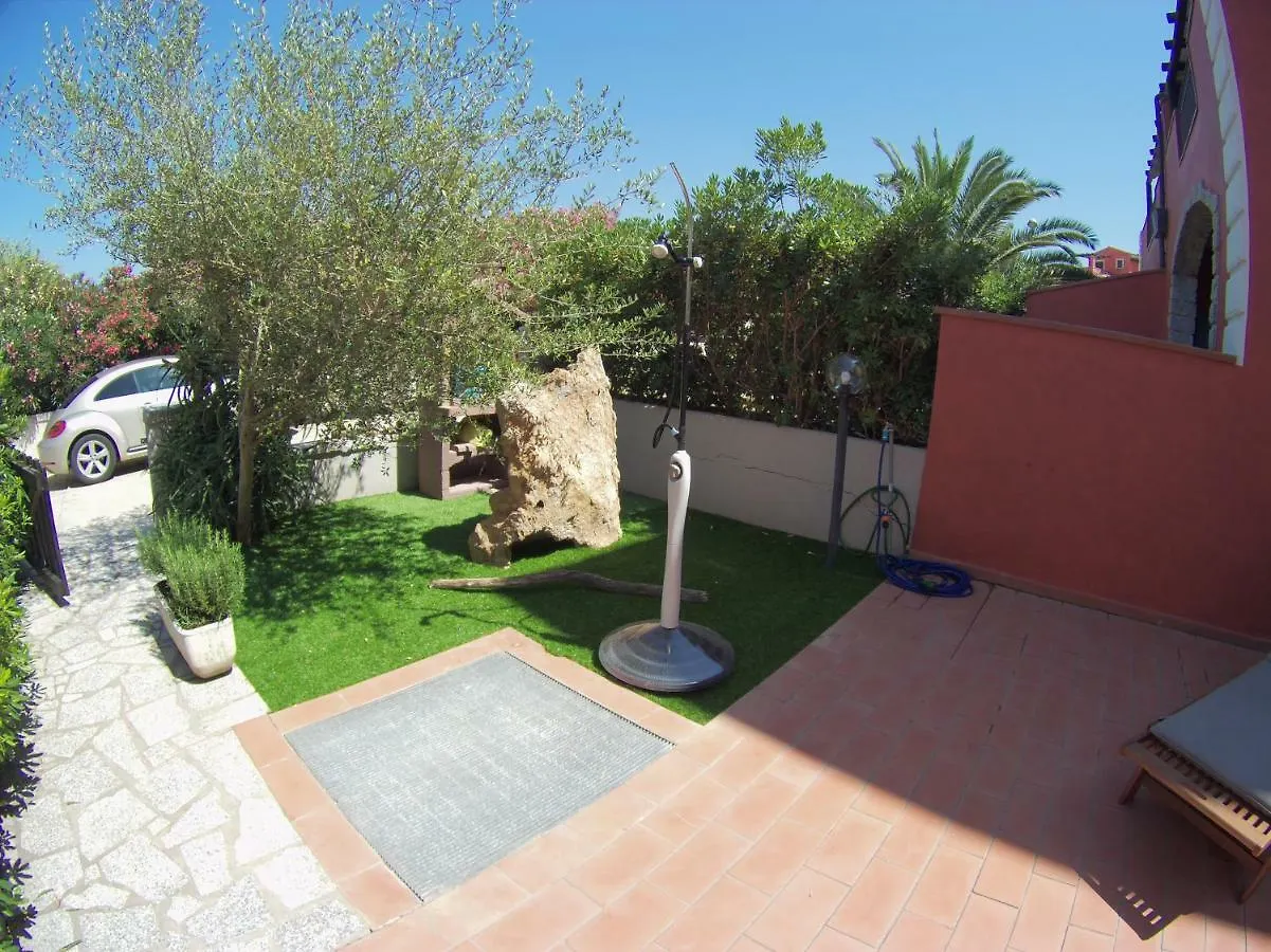 Condominio Le Palme Santa Teresa Gallura Apartment